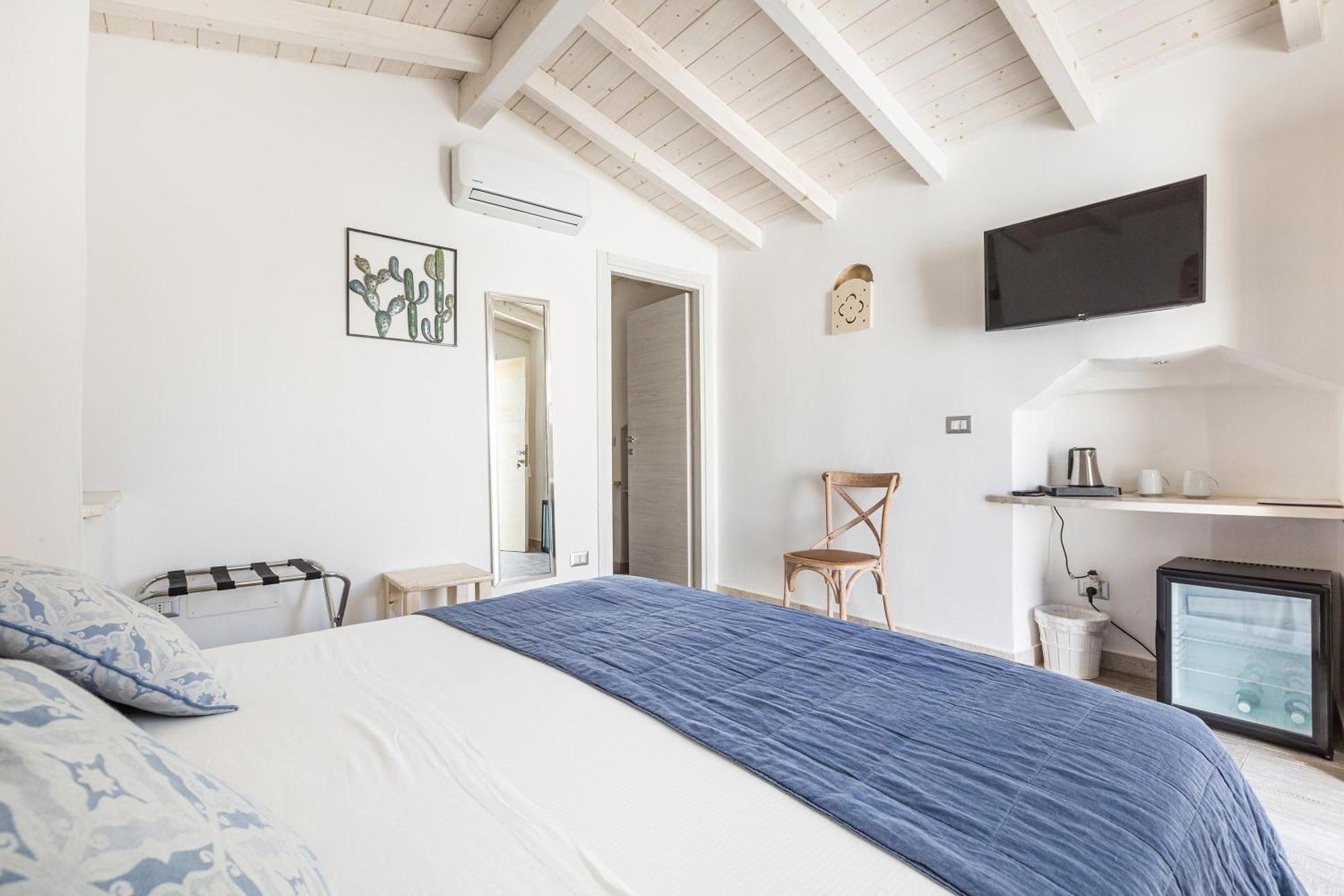 Clara Domus Bed & Breakfast Gallipoli Bagian luar foto
