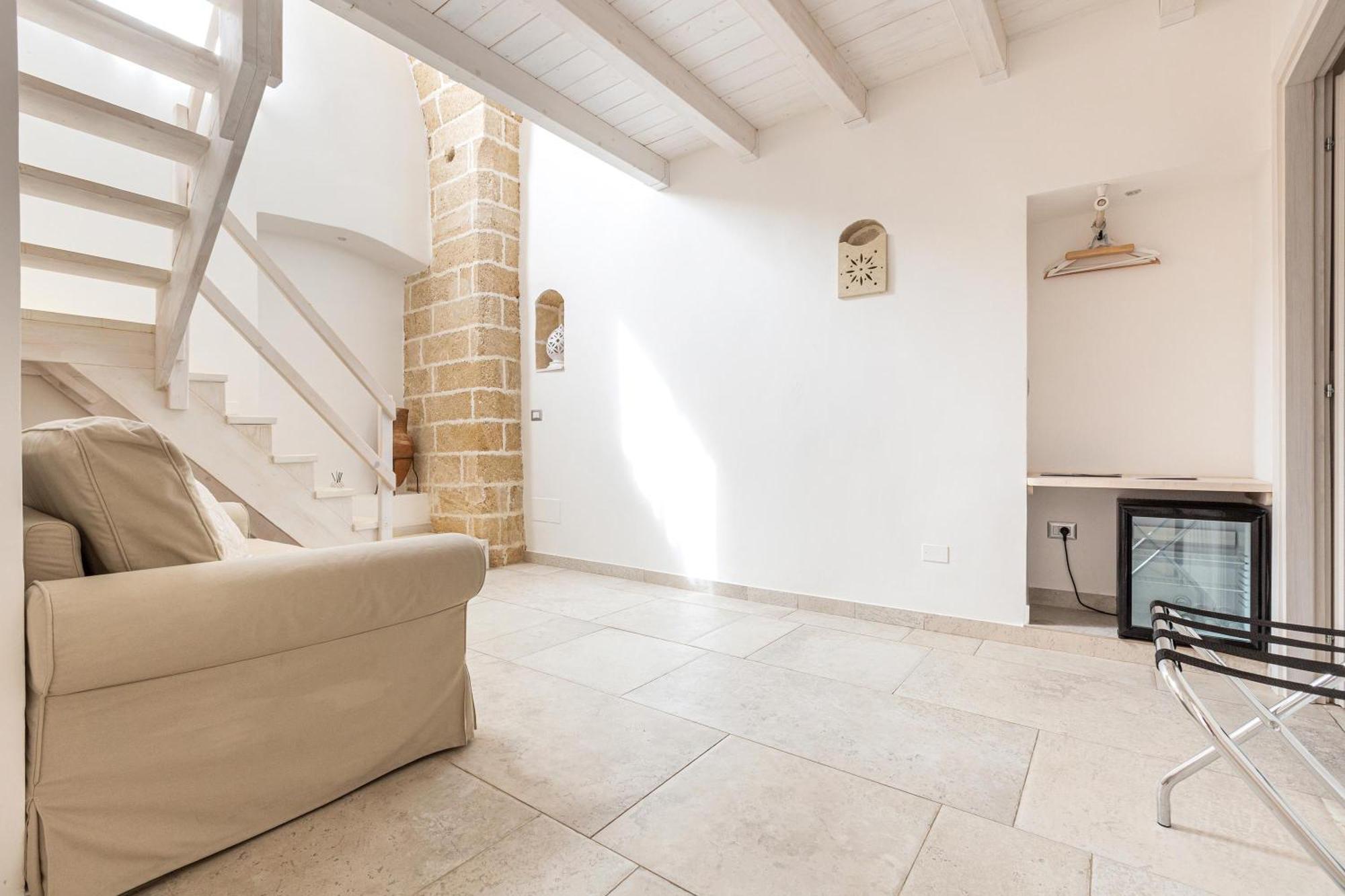 Clara Domus Bed & Breakfast Gallipoli Bagian luar foto