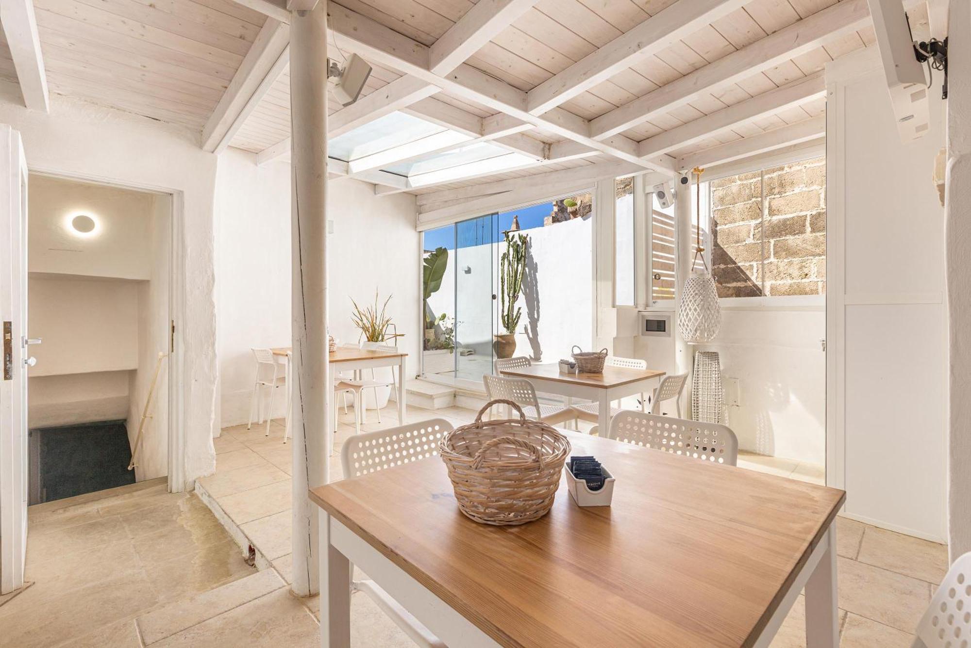 Clara Domus Bed & Breakfast Gallipoli Bagian luar foto